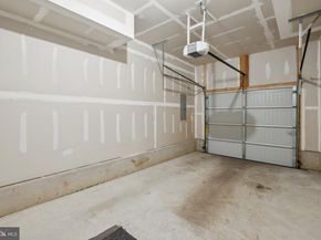 140A Gaslight Alley, Bensalem PA 19020