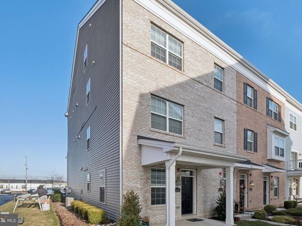 140A Gaslight Alley, Bensalem PA 19020