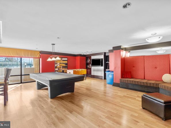 4500 S Four Mile Run Drive 222, Arlington VA 22204