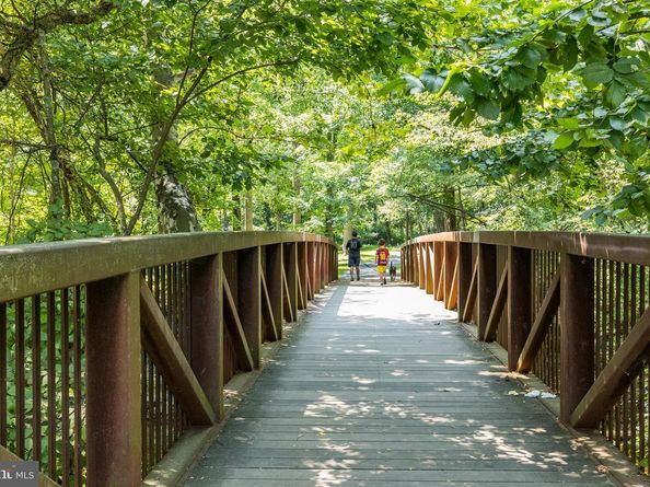 4500 S Four Mile Run Drive 222, Arlington VA 22204