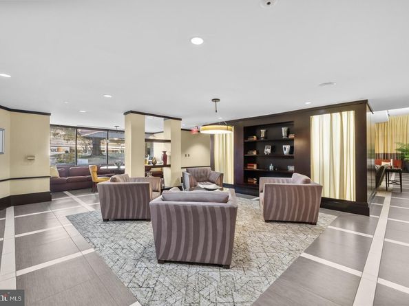 4500 S Four Mile Run Drive 222, Arlington VA 22204