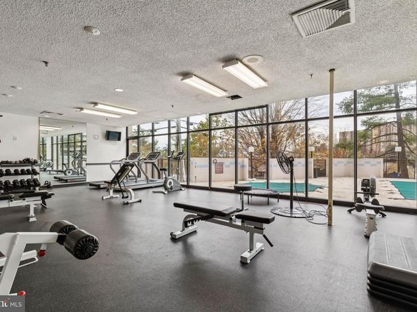 5911 Edsall Road 801, Alexandria VA 22304