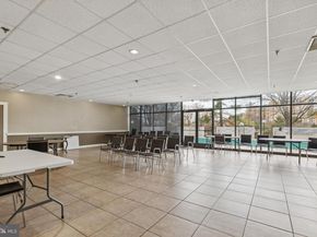 5911 Edsall Road 801, Alexandria VA 22304