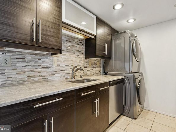 5911 Edsall Road 801, Alexandria VA 22304