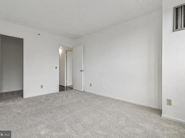 5911 Edsall Road 801, Alexandria VA 22304