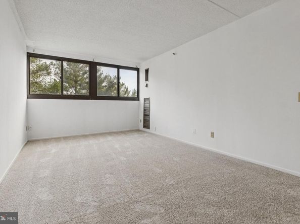 5911 Edsall Road 801, Alexandria VA 22304