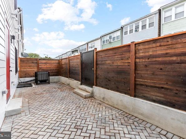 1420 Staples Street NE 1, Washington DC 20002