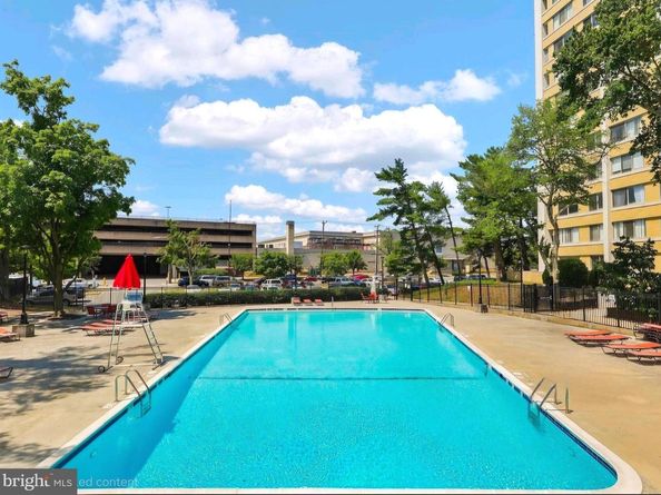 301 N Beauregard Street N 1210, Alexandria VA 22312