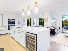 6718 Lowell Avenue 406, Mclean VA 22101