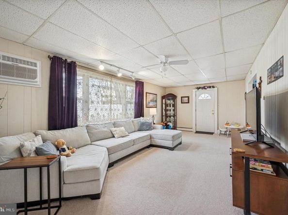 45 Fulmor Avenue, Hatboro PA 19040