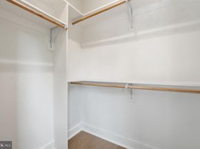 2530 Stuart Place, Falls Church VA 22046