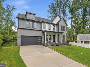 2530 Stuart Place, Falls Church VA 22046