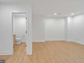 5420 Goshawk Aly, Bethesda MD 20816