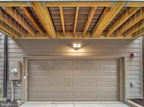 5420 Goshawk Aly, Bethesda MD 20816