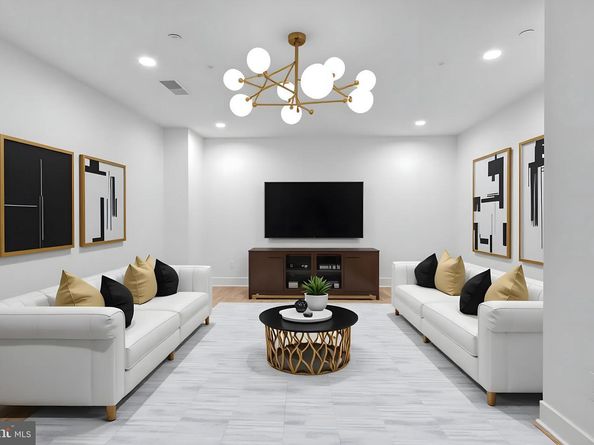 5420 Goshawk Aly, Bethesda MD 20816