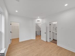 5420 Goshawk Aly, Bethesda MD 20816