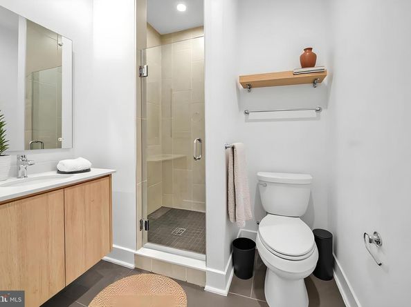 5420 Goshawk Aly, Bethesda MD 20816