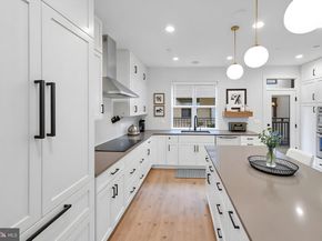 5420 Goshawk Aly, Bethesda MD 20816