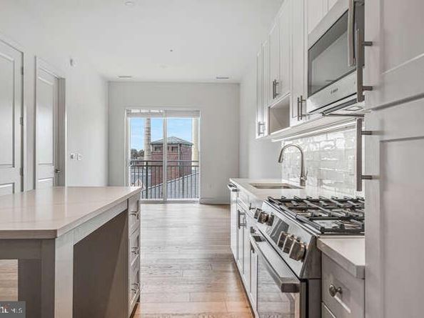 6803 Cameron Drive NW 314, Washington DC 20012