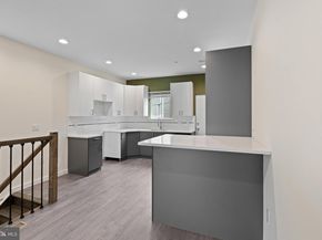 2035 N Orianna Street, Philadelphia PA 19122