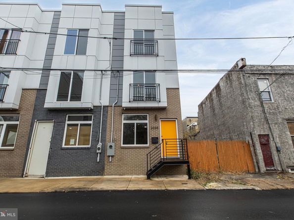 2035 N Orianna Street, Philadelphia PA 19122