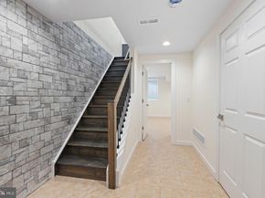 2035 N Orianna Street, Philadelphia PA 19122