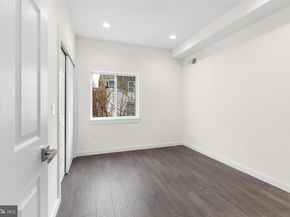 2035 N Orianna Street, Philadelphia PA 19122