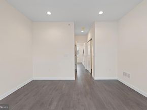 2035 N Orianna Street, Philadelphia PA 19122