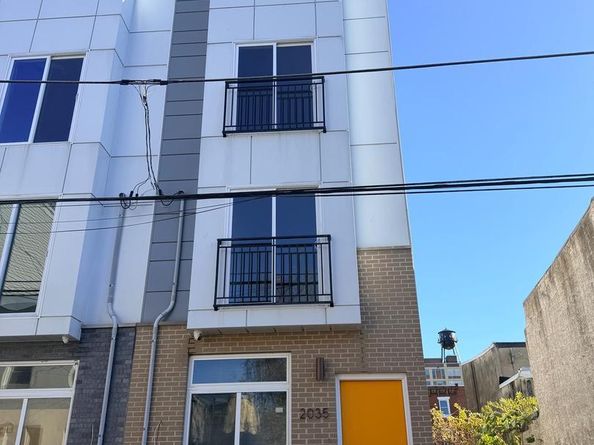 2035 N Orianna Street, Philadelphia PA 19122