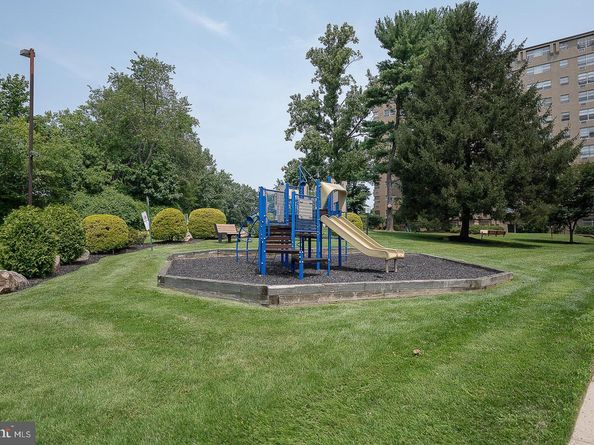 1030 E Lancaster Avenue 702, Bryn Mawr PA 19010