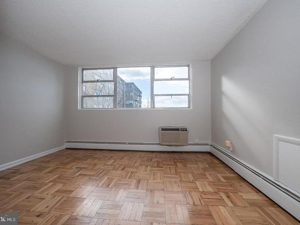 1030 E Lancaster Avenue 702, Bryn Mawr PA 19010