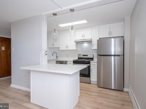 1030 E Lancaster Avenue 702, Bryn Mawr PA 19010