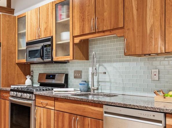 428 N 13TH Street 3F, Philadelphia PA 19123