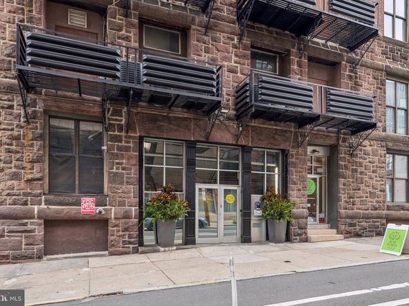 428 N 13TH Street 3F, Philadelphia PA 19123