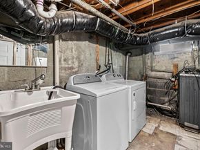 2604 1st Street S, Arlington VA 22204