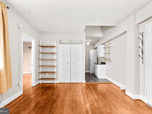 3100 Wisconsin Avenue NW 403, Washington DC 20016