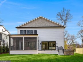 123 Tapawingo Road SW, Vienna VA 22180