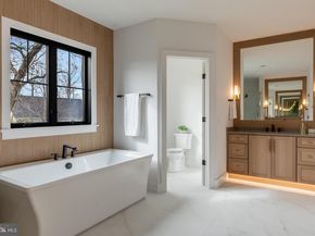 123 Tapawingo Road SW, Vienna VA 22180