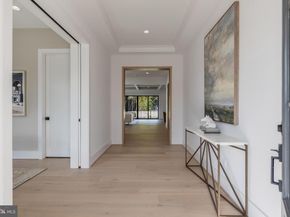 123 Tapawingo Road SW, Vienna VA 22180