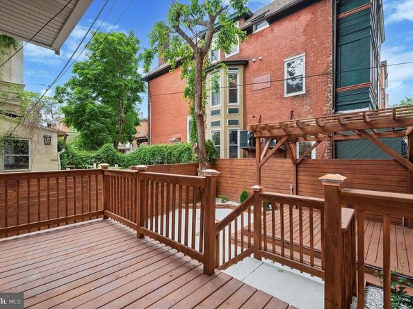 4911 Warrington Avenue, Philadelphia PA 19143