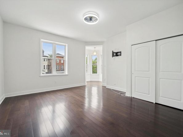 4911 Warrington Avenue, Philadelphia PA 19143