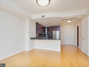 8220 Crestwood Heights Drive 714, Mclean VA 22102