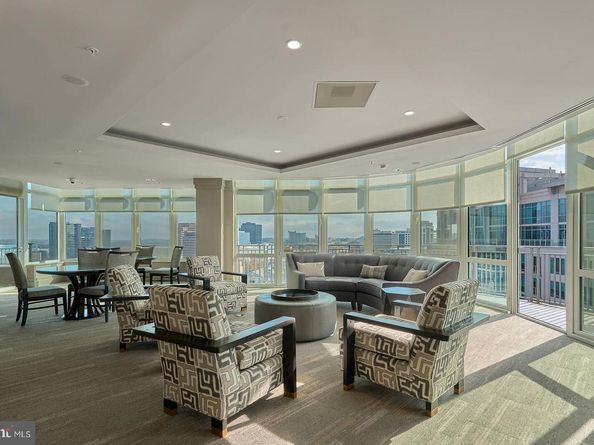 8220 Crestwood Heights Drive 714, Mclean VA 22102