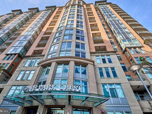 8220 Crestwood Heights Drive 714, Mclean VA 22102