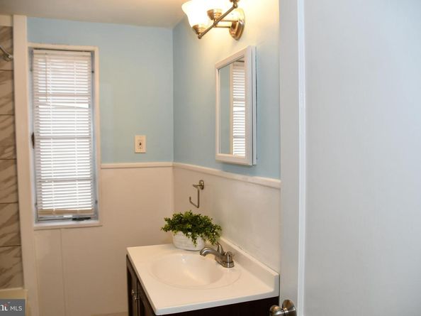 630 Richfield Avenue, Glenolden PA 19036