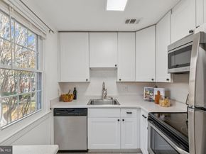 2813 Arlington Boulevard 159, Arlington VA 22201