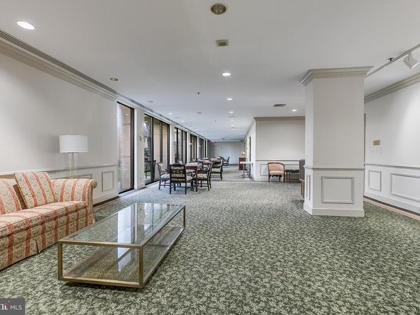 5450 Whitley Park Terrace 209, Bethesda MD 20814