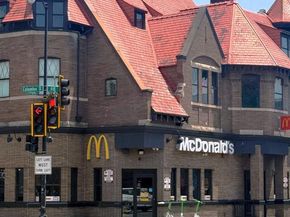 1832 Calvert Street NW 3, Washington DC 20009