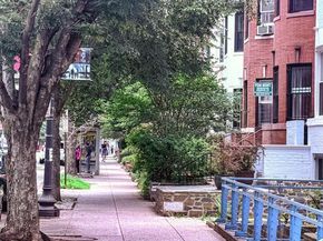 1832 Calvert Street NW 3, Washington DC 20009