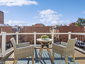 1832 Calvert Street NW 3, Washington DC 20009